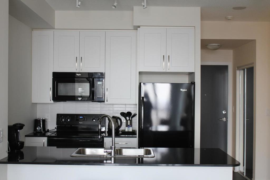 Accurate Plus Furnished Apartment- Brickstone Mews Mississauga Phòng bức ảnh