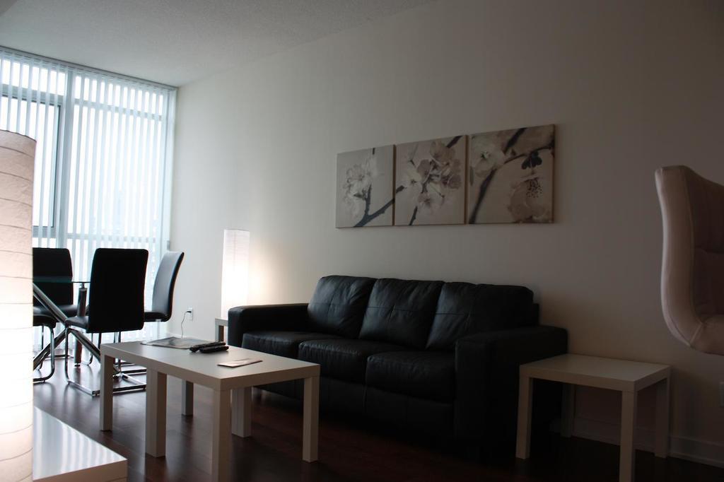 Accurate Plus Furnished Apartment- Brickstone Mews Mississauga Phòng bức ảnh