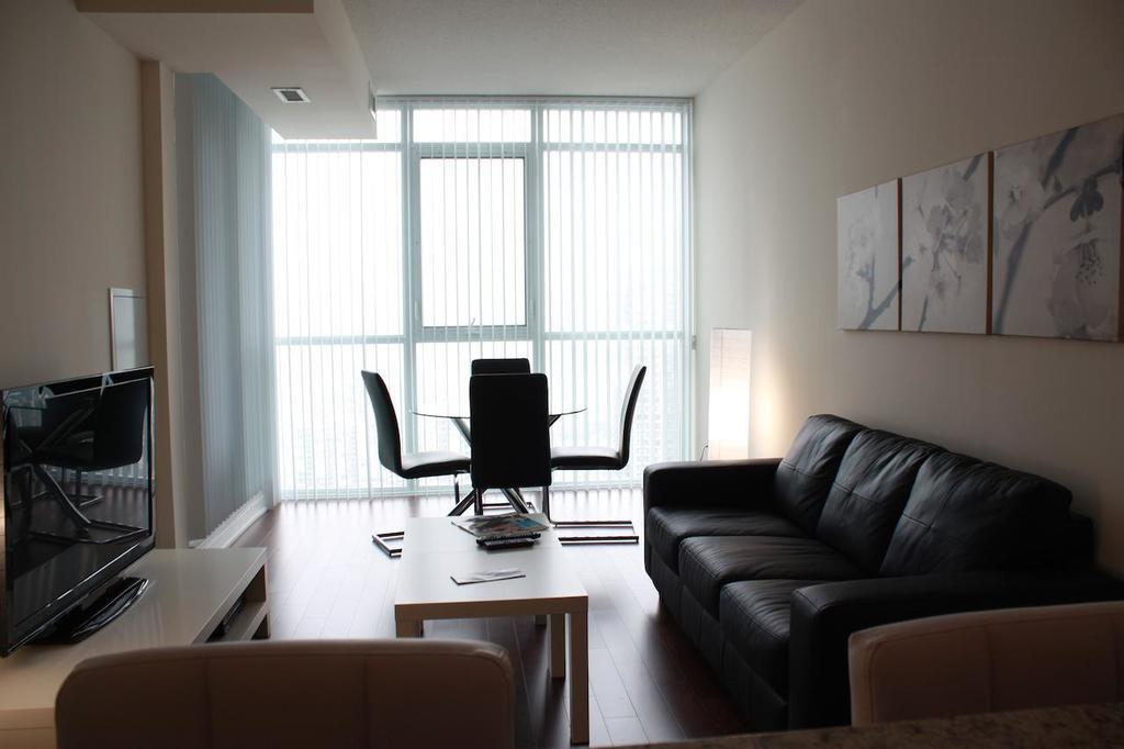 Accurate Plus Furnished Apartment- Brickstone Mews Mississauga Phòng bức ảnh