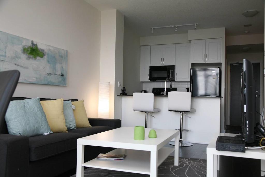 Accurate Plus Furnished Apartment- Brickstone Mews Mississauga Phòng bức ảnh