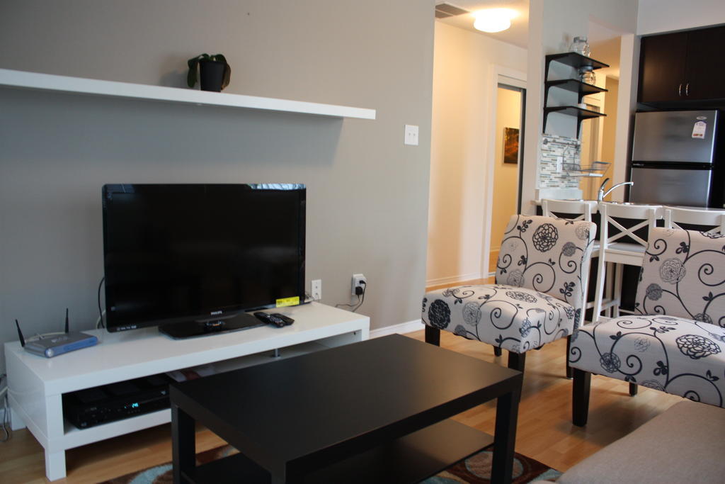 Accurate Plus Furnished Apartment- Brickstone Mews Mississauga Phòng bức ảnh